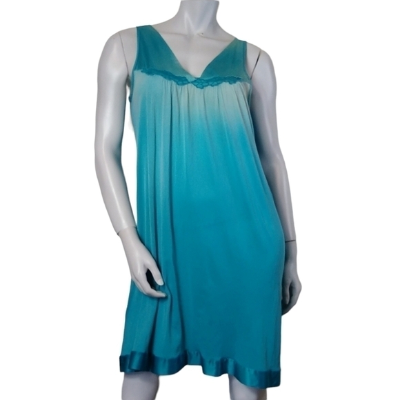 Vanity Fair Vintage Womens Size Small Sleep Gown / Slip Teal Blue Green - Picture 1 of 11